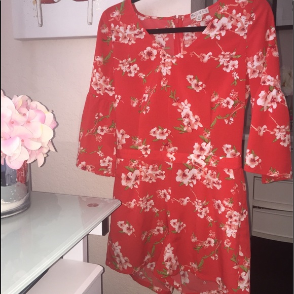 Romper for SALE! - Picture 4 of 4